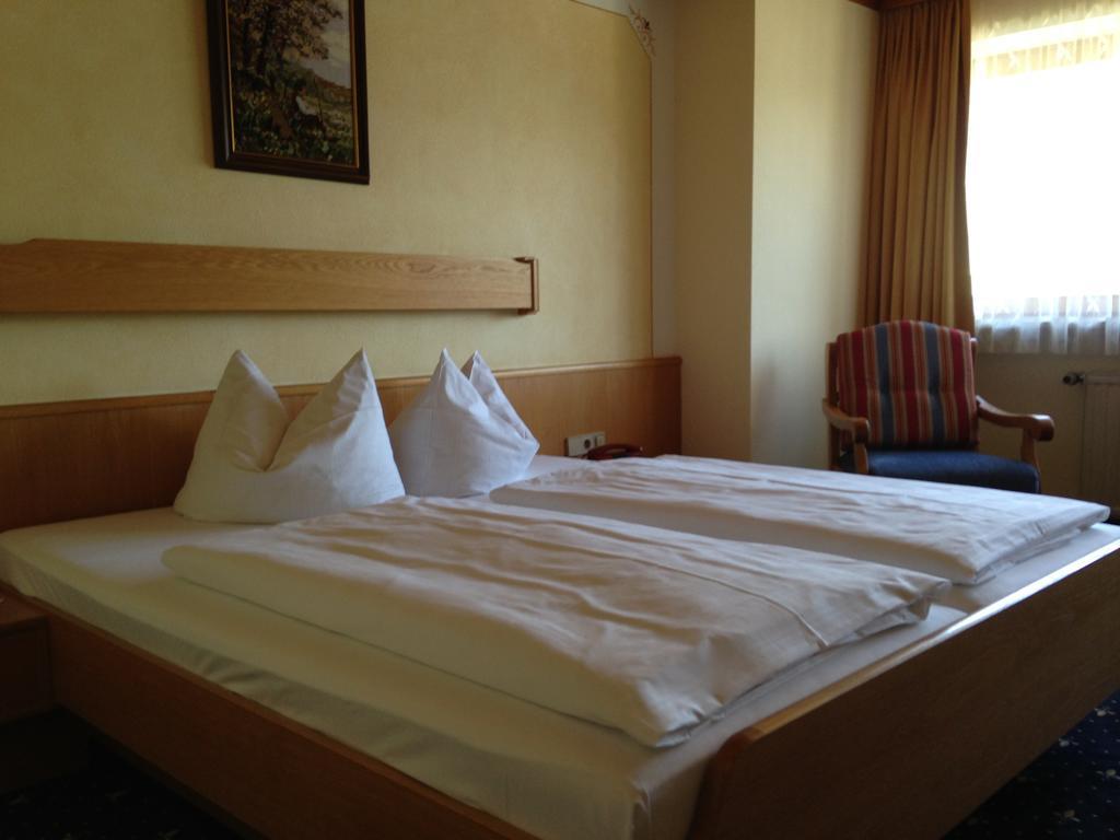 Hotel Bergheimat Schoenau am Koenigsee Bilik gambar