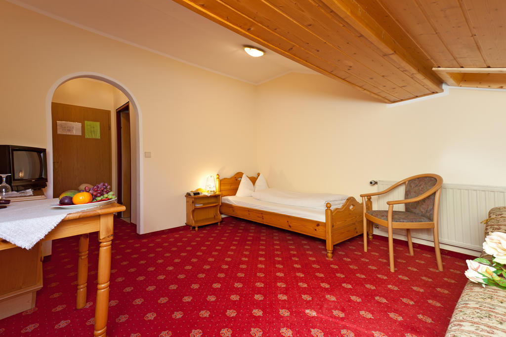 Hotel Bergheimat Schoenau am Koenigsee Bilik gambar